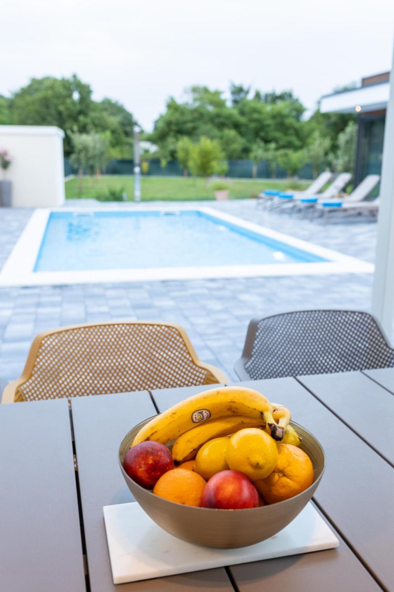 Villa Ivana Ljubuški Buitenkant foto